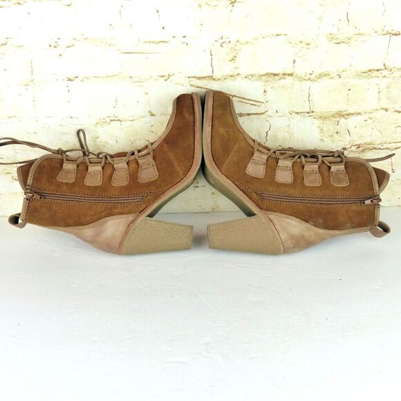 Charles David Boots Women 8 Brown Suede Leather Lace Up Ankle Block Heel Rustic - Picture 9 of 14